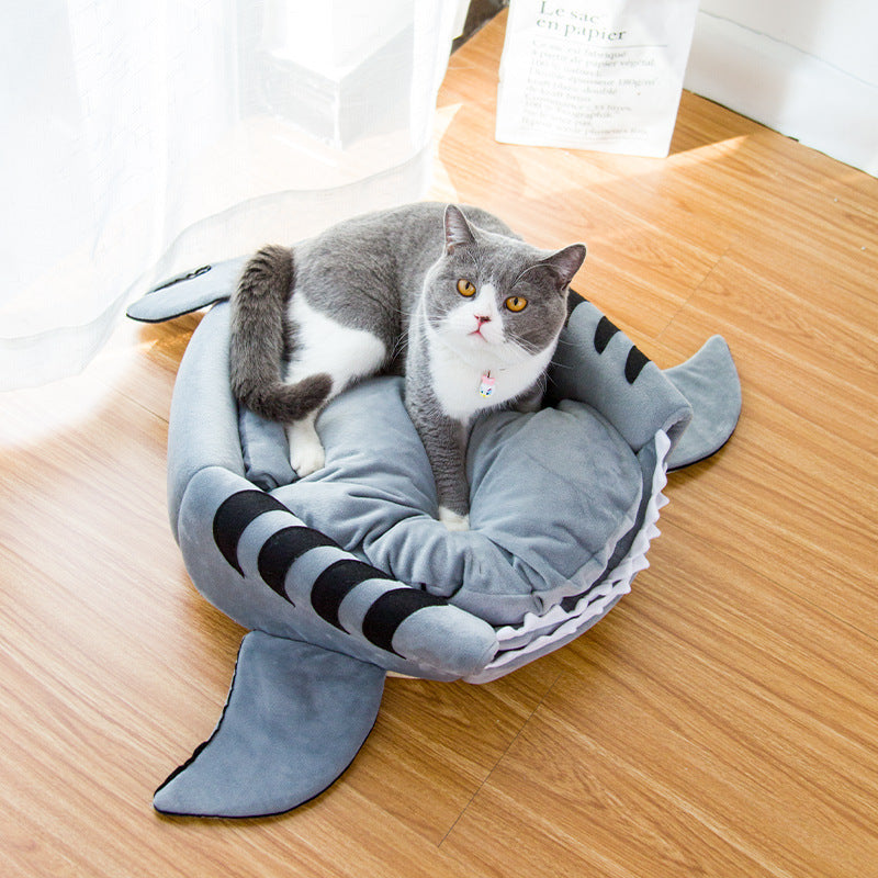 Warm Washable Bed for Small Pet Cute Comfortable Shark
