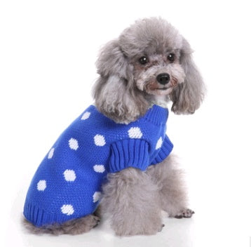 Warm Winter Holiday Outfit for Festive Knitted Pet Apparel