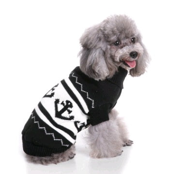 Warm Winter Holiday Outfit for Festive Knitted Pet Apparel