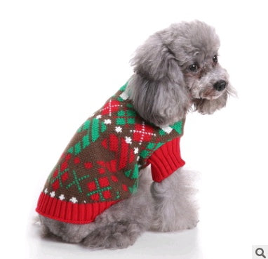 Warm Winter Holiday Outfit for Festive Knitted Pet Apparel
